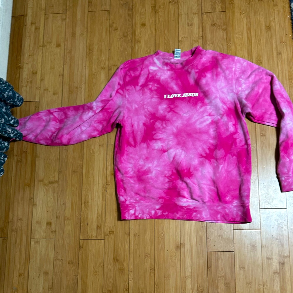 HWLF sweatshirt gently used
